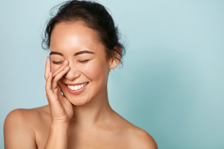 Manchas en la cara: 10 remedios naturales 