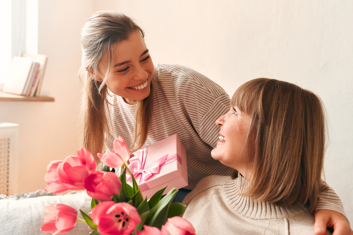 Regalos de belleza según tu signo: el regalo perfecto basado en tu horóscopo para el Horóscopo 2026